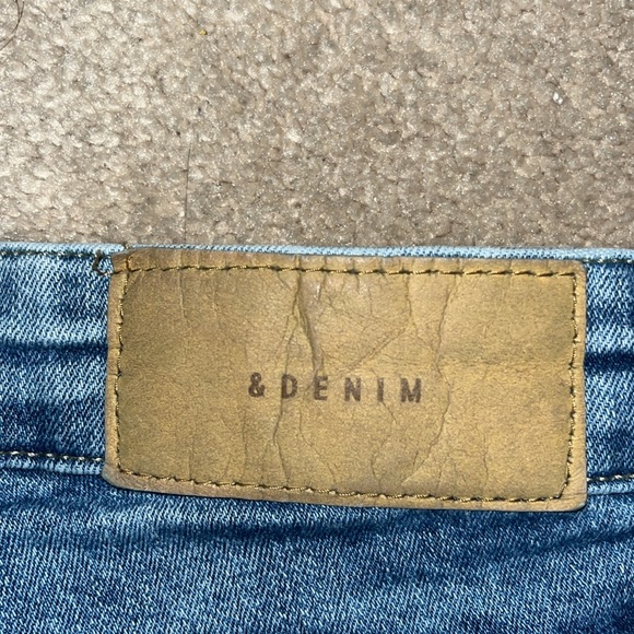 Light blue skinny jeans H&M, 34L, stretchy - Picture 7 of 7